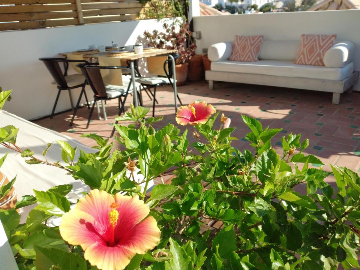 Calcada Guesthouse 타비라 외부 사진