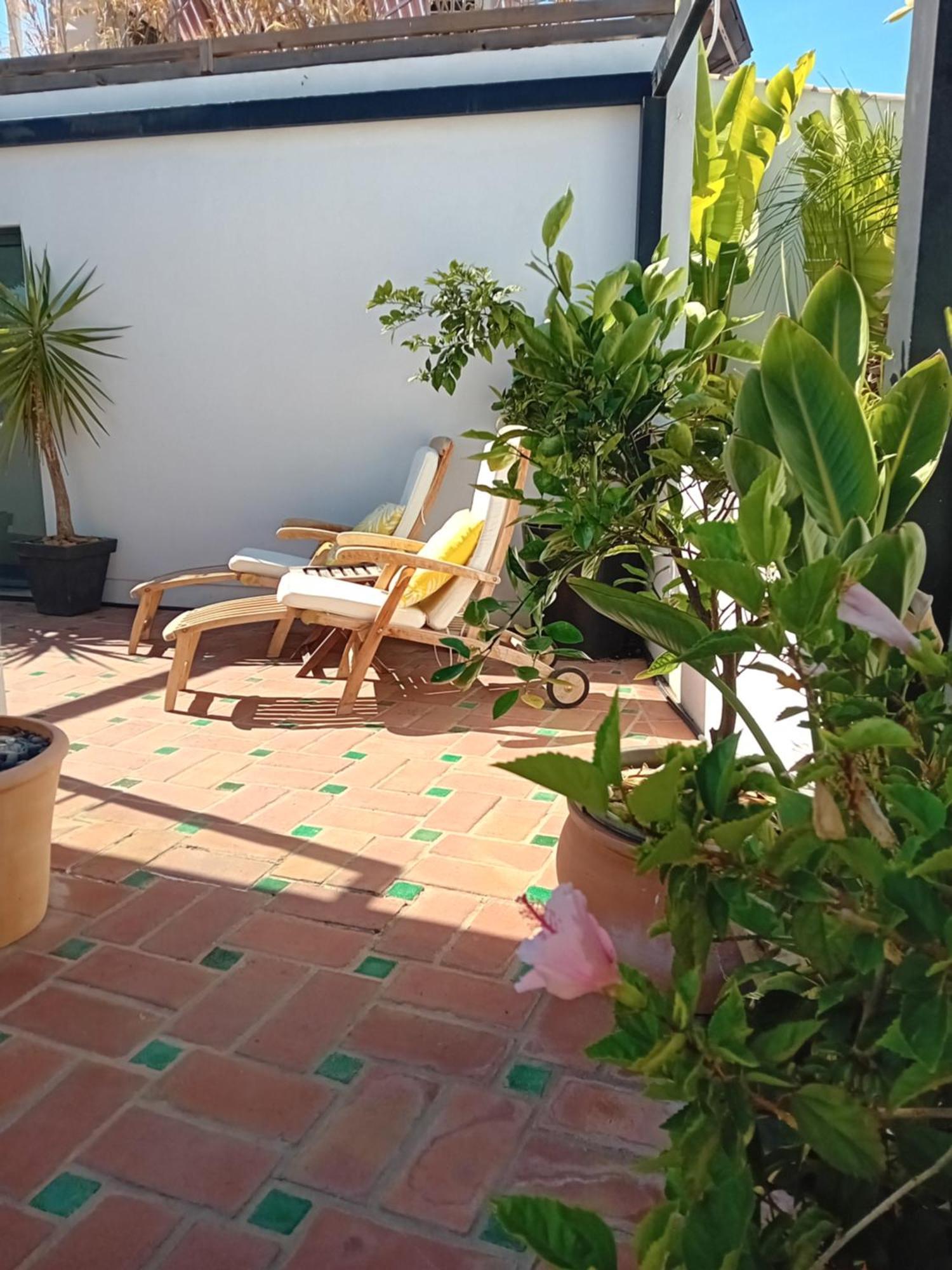 Calcada Guesthouse 타비라 외부 사진