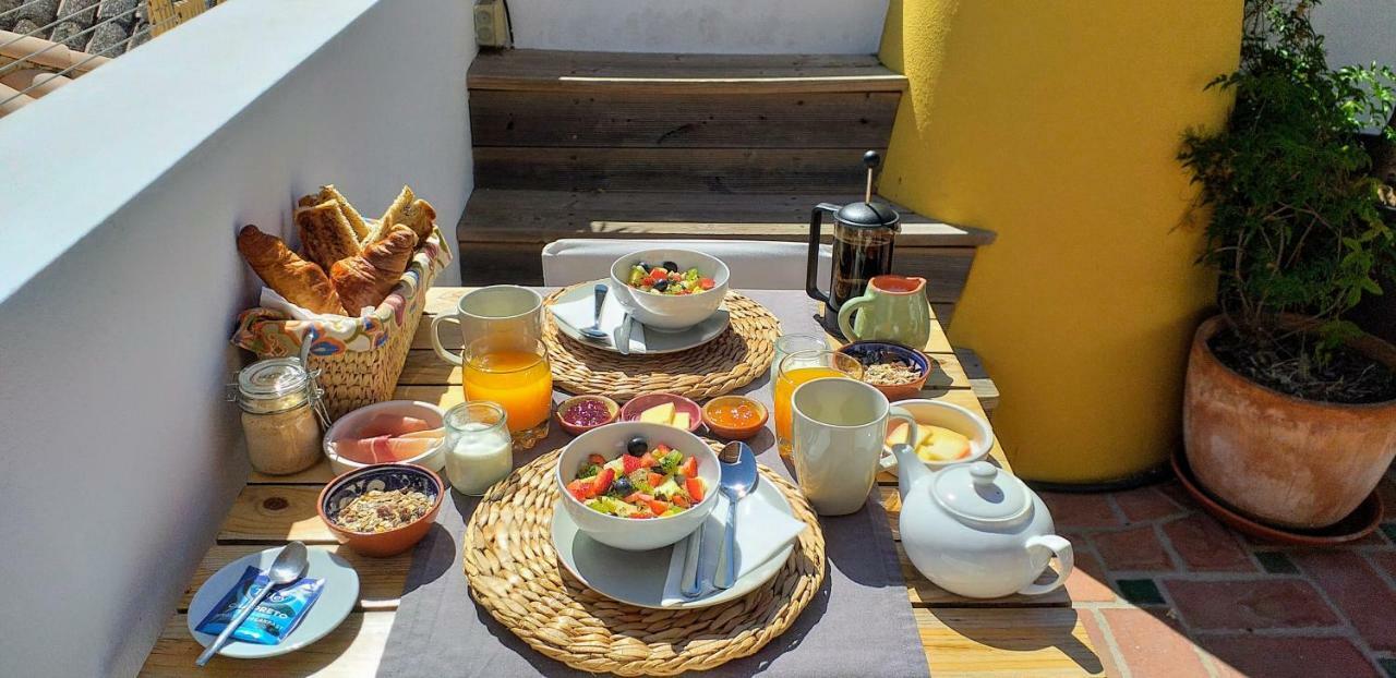 Calcada Guesthouse 타비라 외부 사진